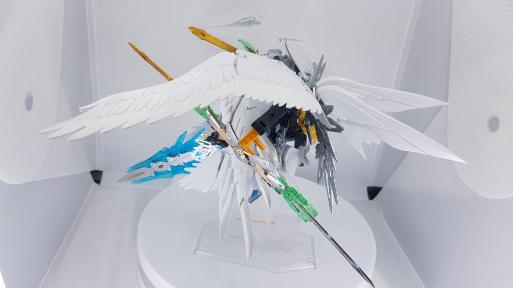 側面から見ると、体積感が感じられます。