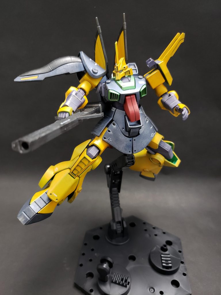 ガンダムマーカーイエローの消費量が半端なかった(^_^;)