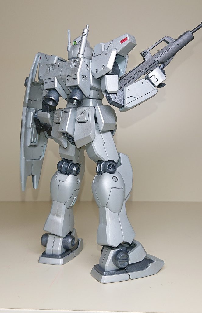 ボディはわかりづらいですが、スーパークロームシルバー。関節等はGXメタルブラック。
その他、GXメタルレッド、クリアグリーン、クリアオレンジ。