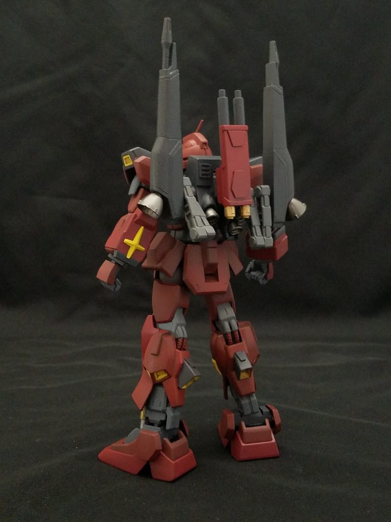 バックパック装備その2、ブースターキャノン&二連装ビームキャノン。
旧キットのジャンクパーツ寄せ集めで製作。
実は、ルークシェード製作時のボツ装備。