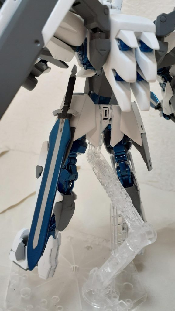 サイドスカートに備えることが出来るようにしてあります。