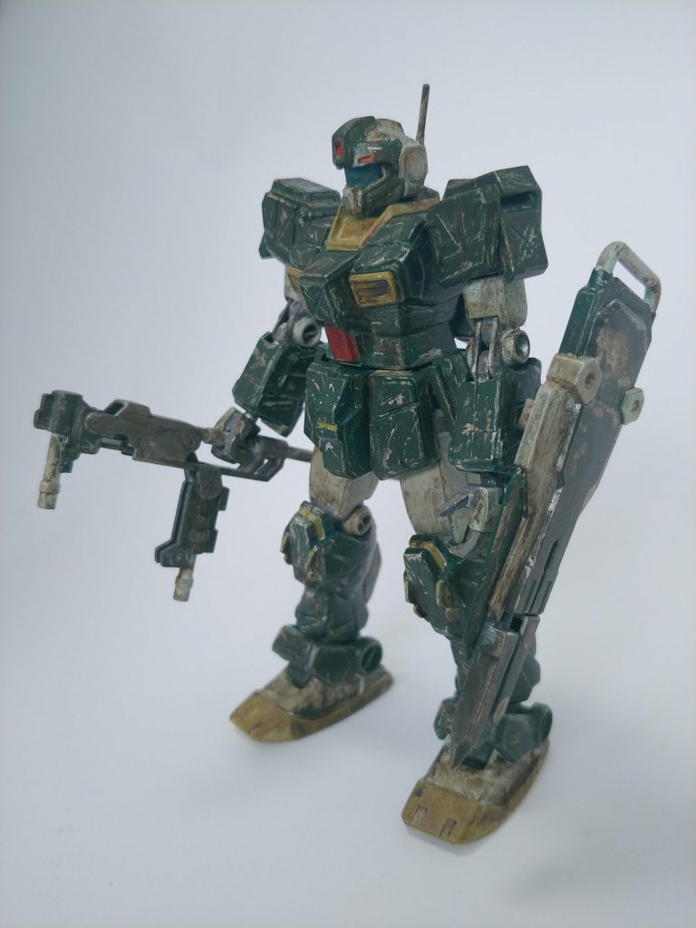 汚しすぎて塗料剥がしがあまり目立たず……汚し作業は楽しいけれどやりすぎ注意