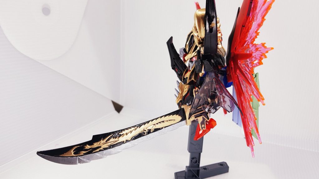 對艦刀 アロンダイト烈龍刀で表現しました