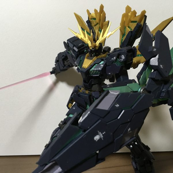 RGバンシィ・ノルン（覚醒カラー）