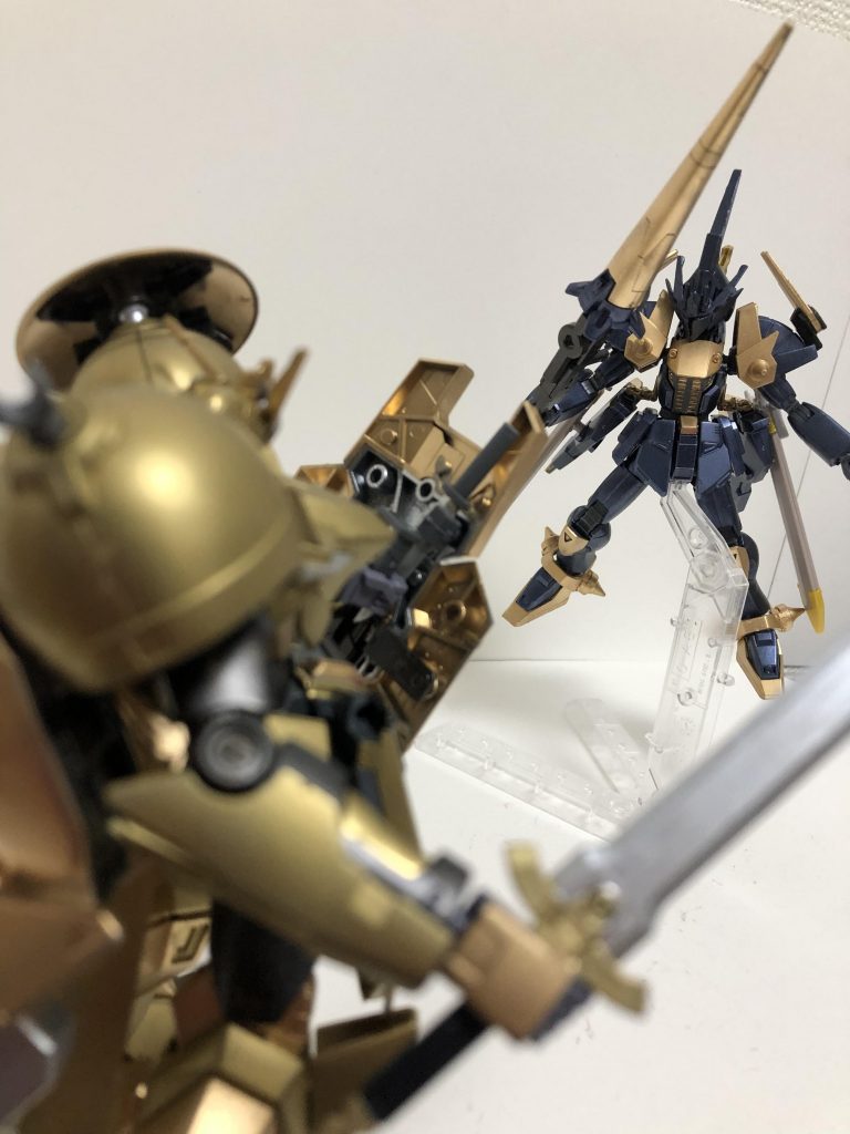 前回作ったゴルディオンガンダムとの決闘