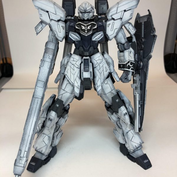 シナンジュの原石