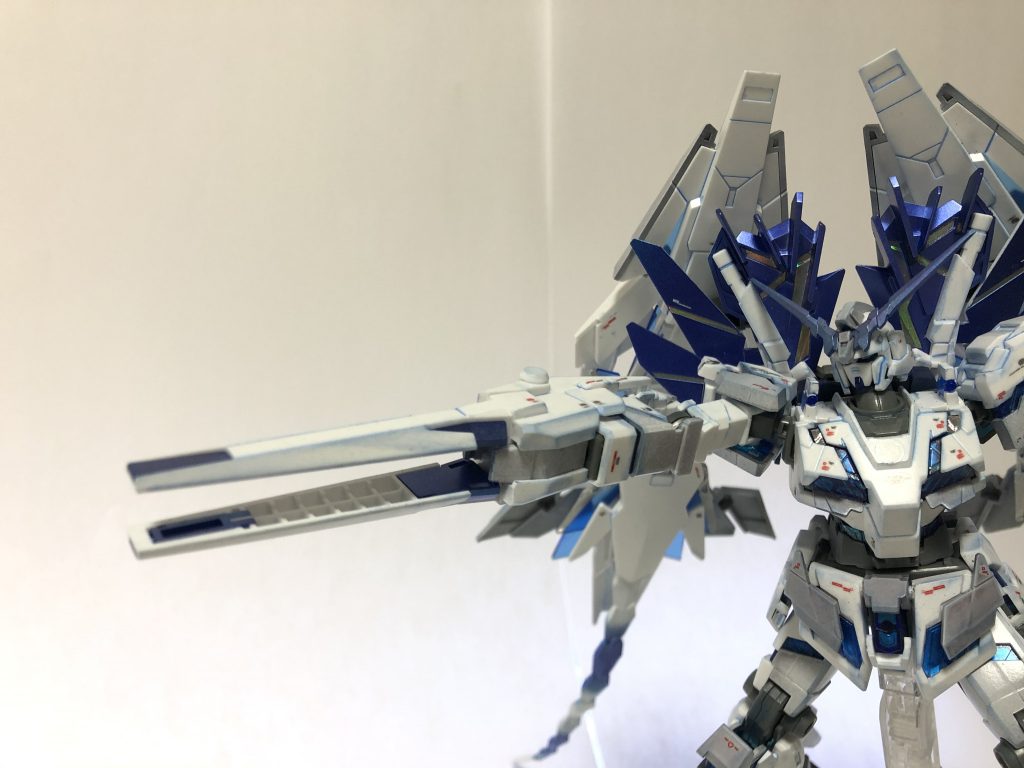 【アームドアーマーBS】劇中のぐにゃぐにゃビームが印象的