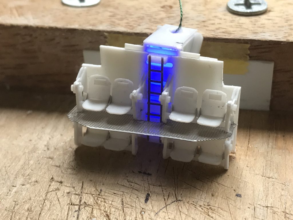 内部の上陸部隊用シート