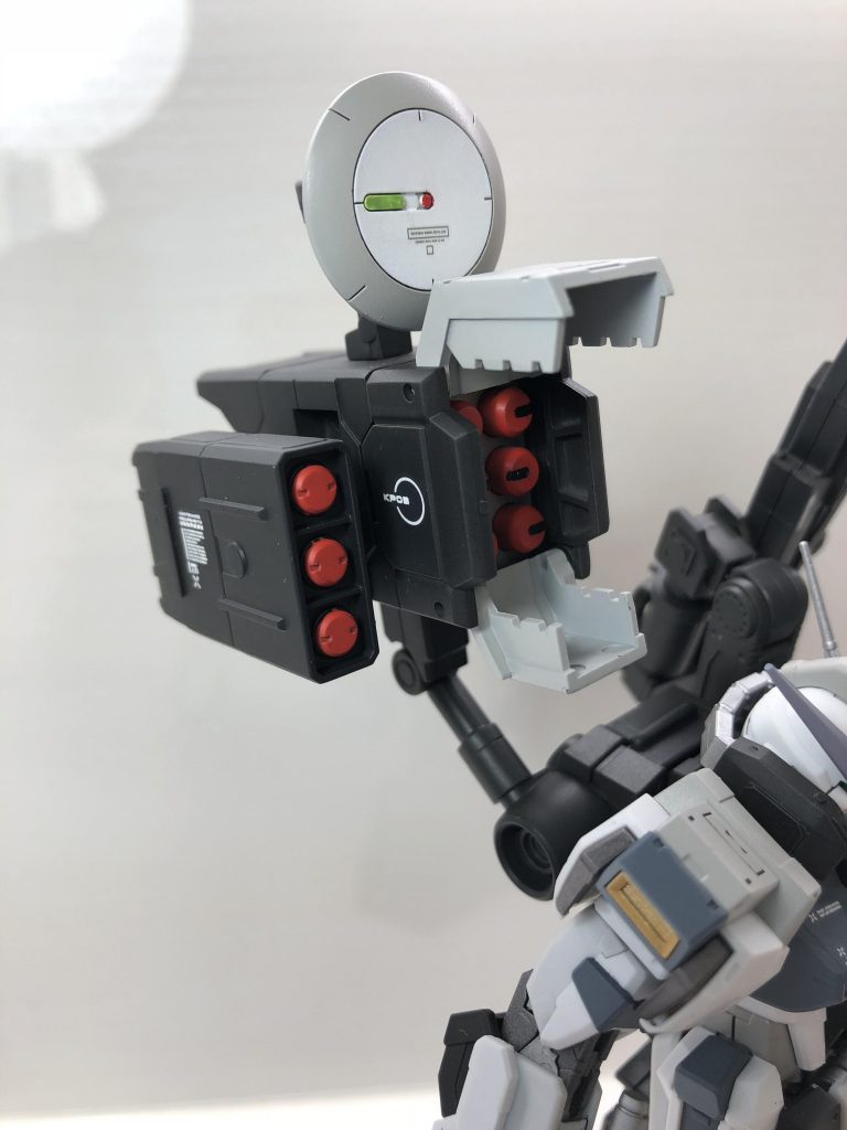 ミサイル自身は差し色で赤に。
実はビームマグナムのリボルビングランチャーの弾も赤で塗装してます。
写真撮るの忘れた(~_~;)