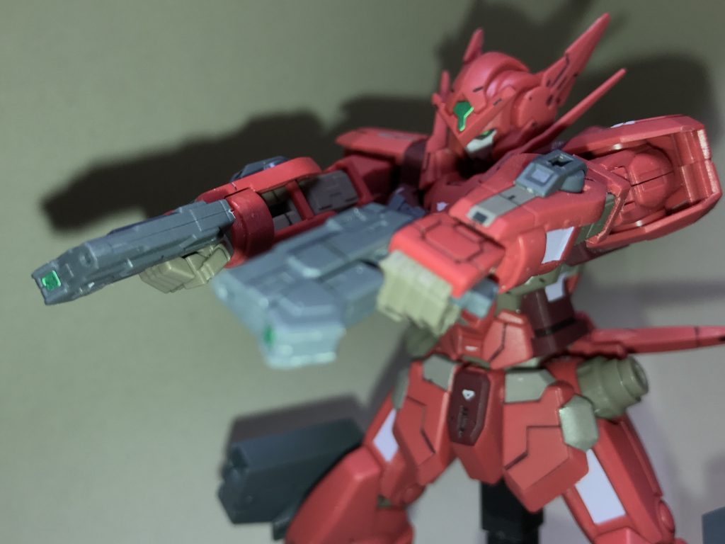 GNピストル
二丁拳銃でガン=カタやったりスタイリッシュに動くのを想像するとかっこいい...。まぁ、フォンの性格上まずやらない戦法な気もしますが。