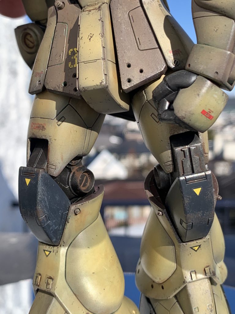 プラ板の貼り付けとスジの掘り直しはしていますが、新しくスジの追加はしていません。