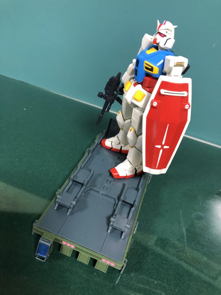 ガンダムトレーラー–4枚目/制作者：いま