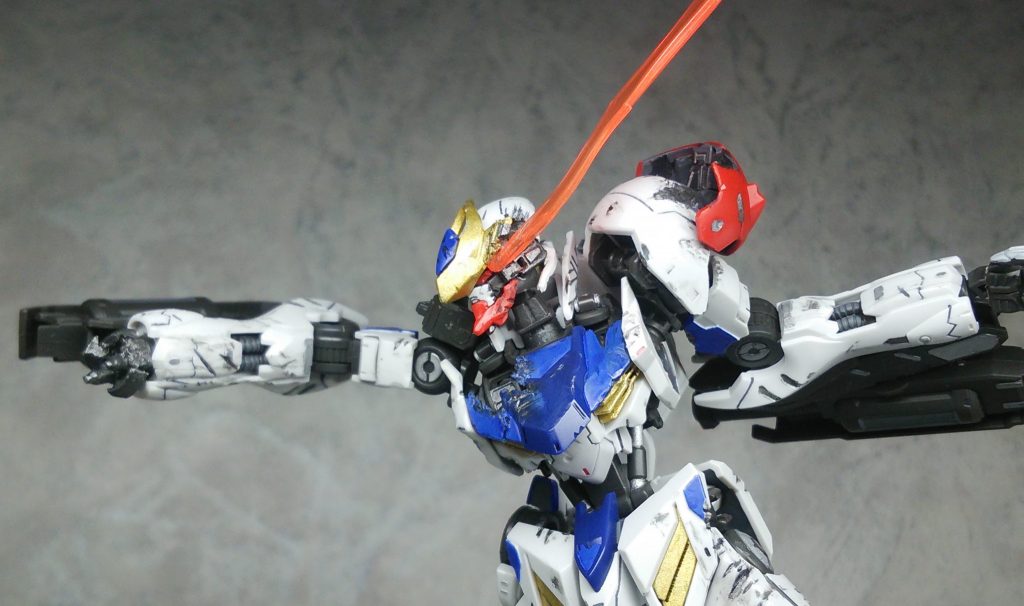 「使ってやるからもっとよこせ！」