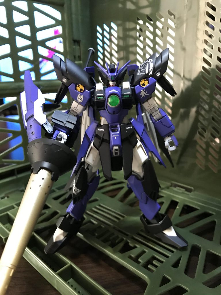 ガンダムエピオン〝ランサー〟–4枚目/制作者:真樹京介