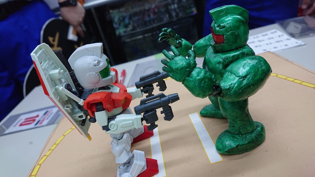 ホールドアップ！！