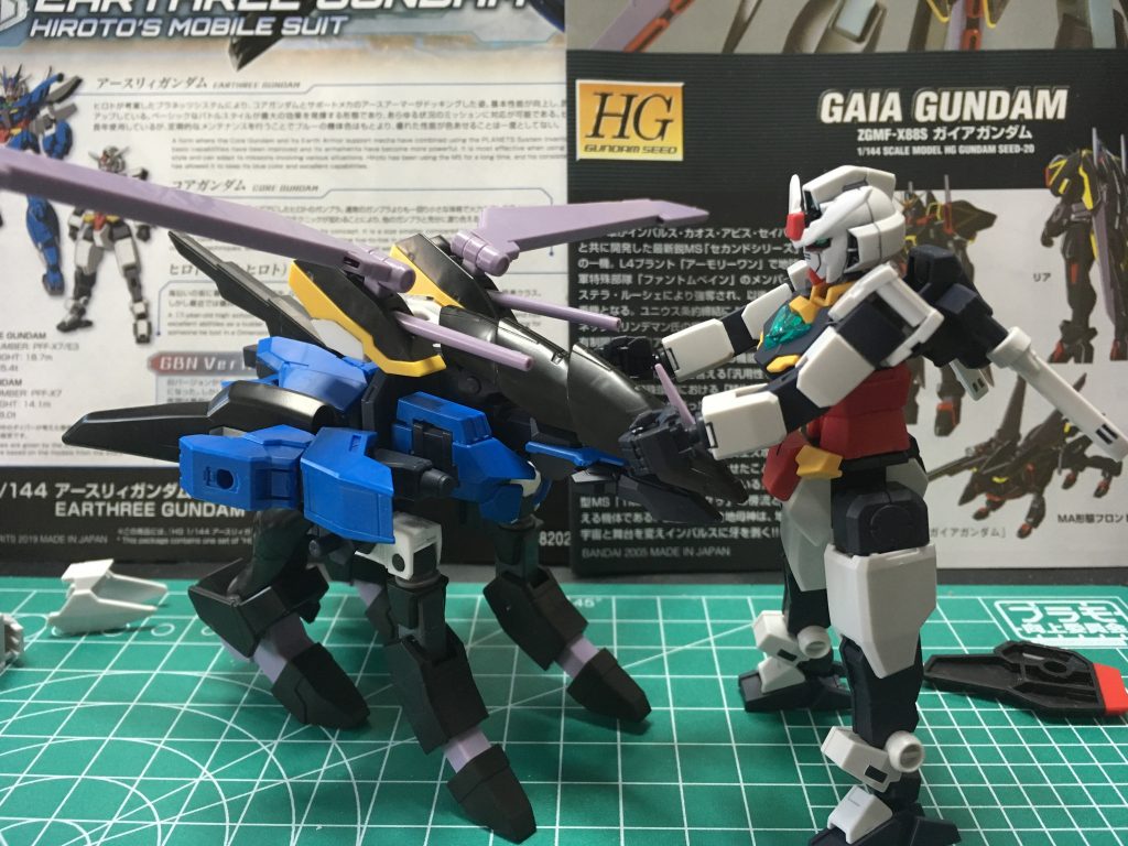 首の位置を変更し、デザインが決定しました。