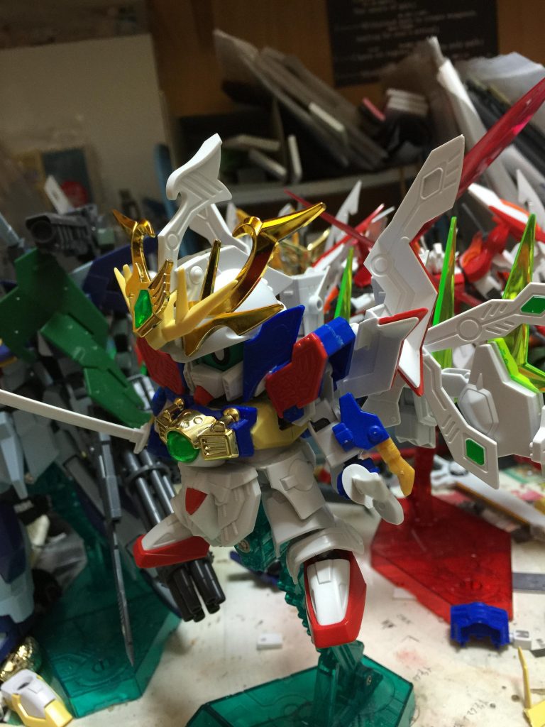 ベースは號斗丸ですが、部分部分にスターウイニングのパーツを使用しています。