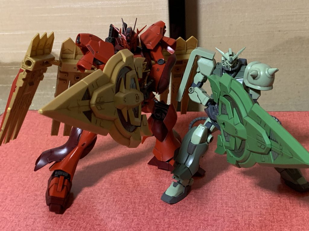 本家ジオンガンダムと一緒に
