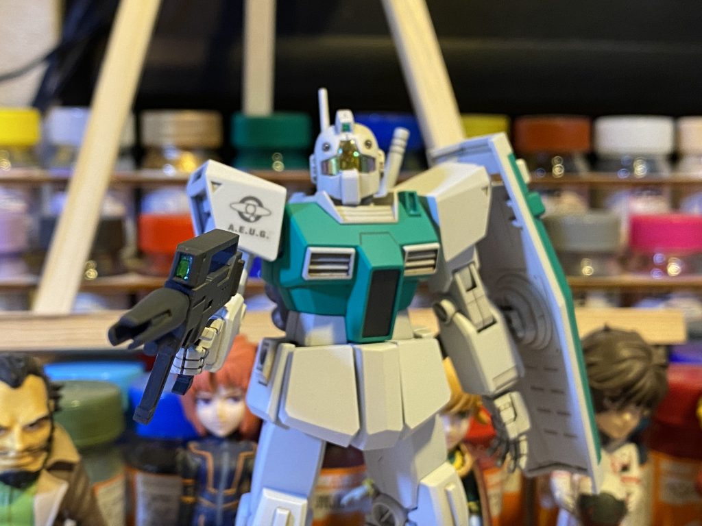 銃のセンサーはシールがなかったので、メカサフスーパーヘヴィの上にオーロラシール直貼りですが、この色味のほうが本体センサーよりお気に入り。