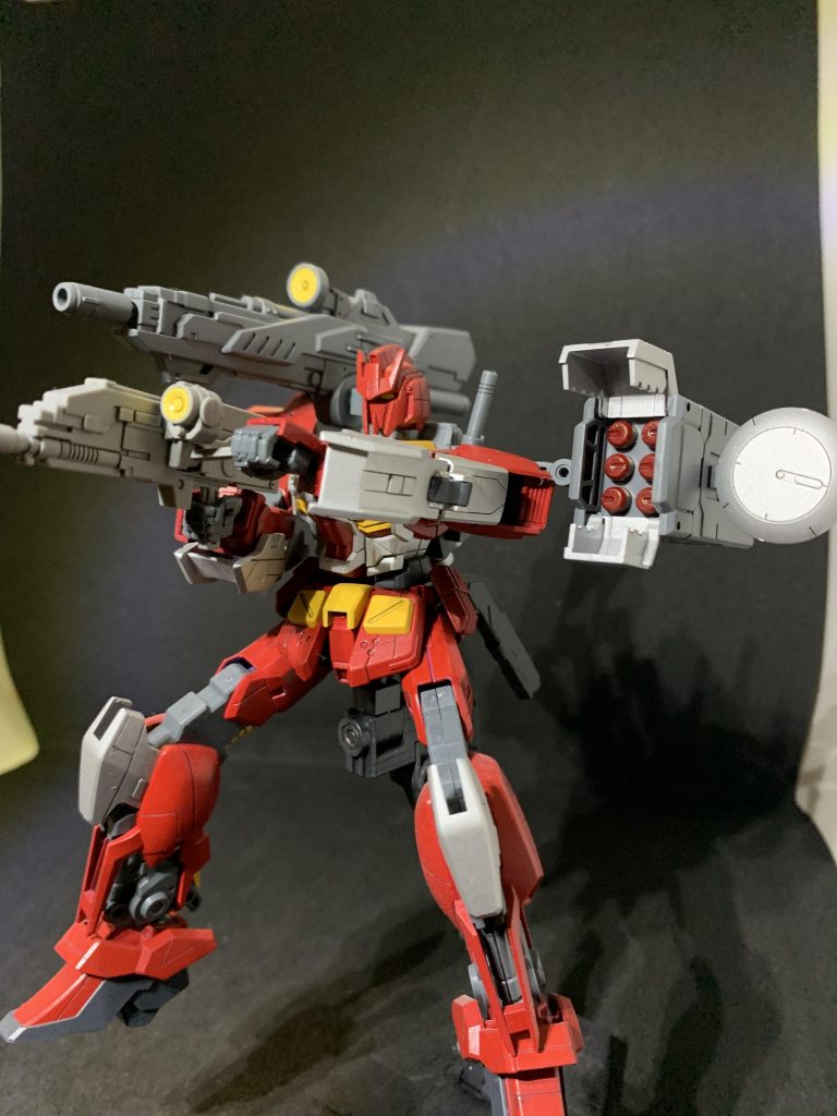 ガンダムレッドシュネル–3枚目/制作者：@chiguta_1229