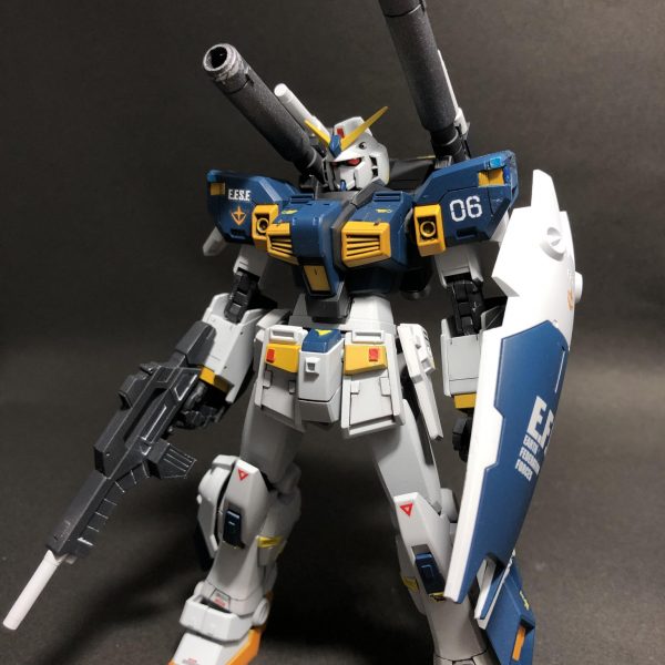 HG マドロック（蛍光塗料初挑戦）