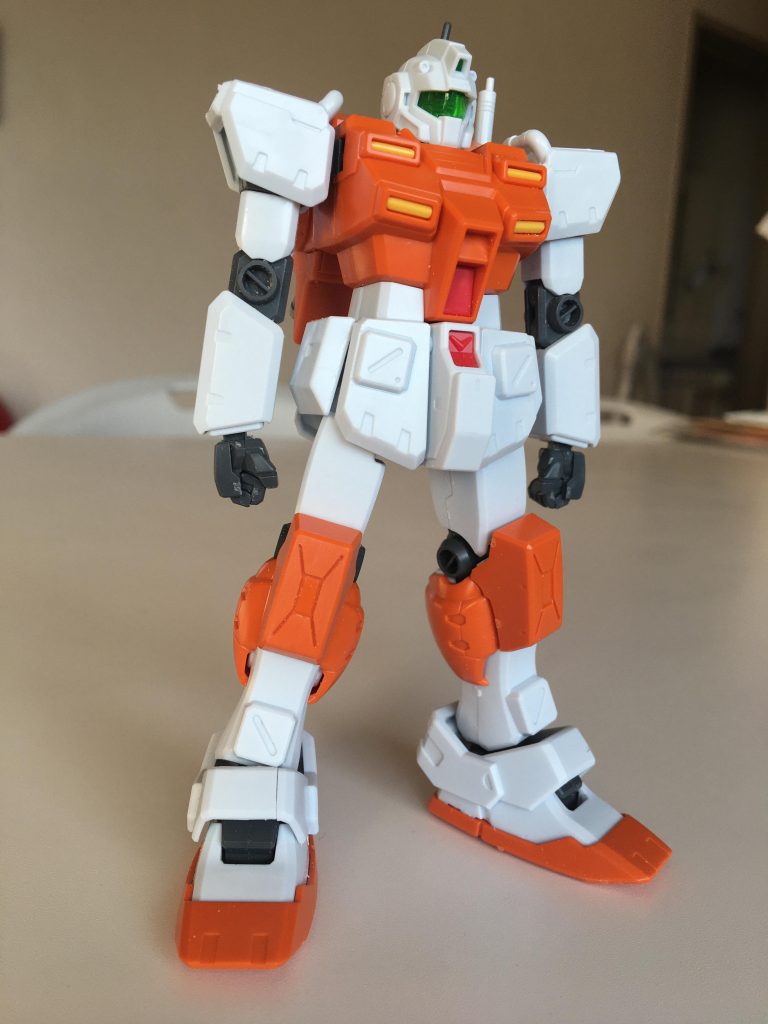 素組。あ、肩はちょっと引けるようにしました。