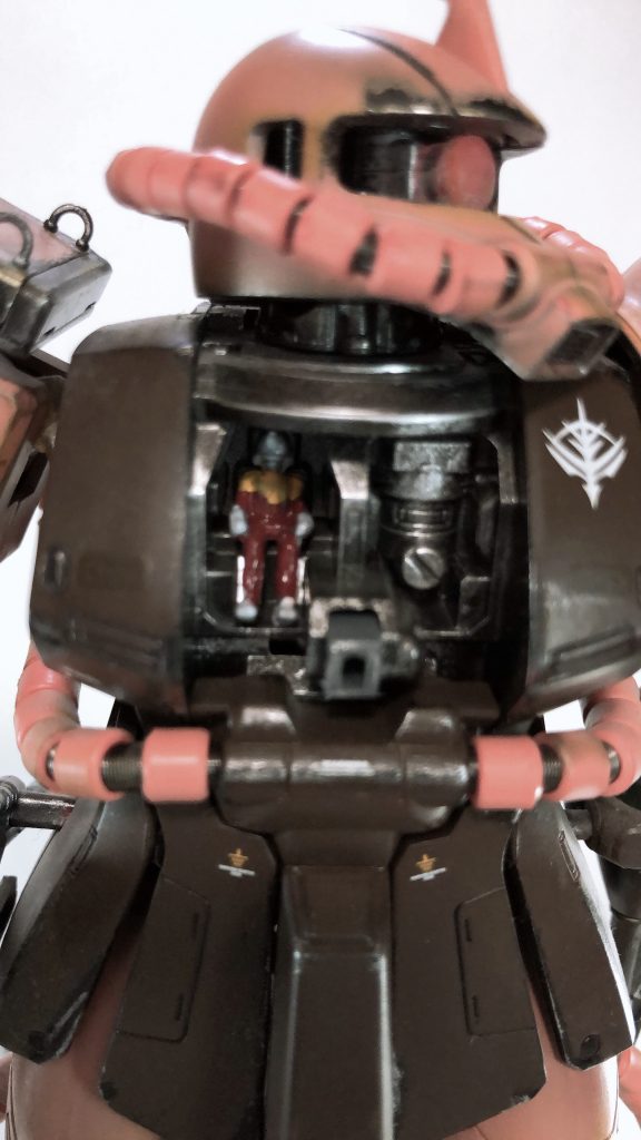 シャヤ・アズナブル