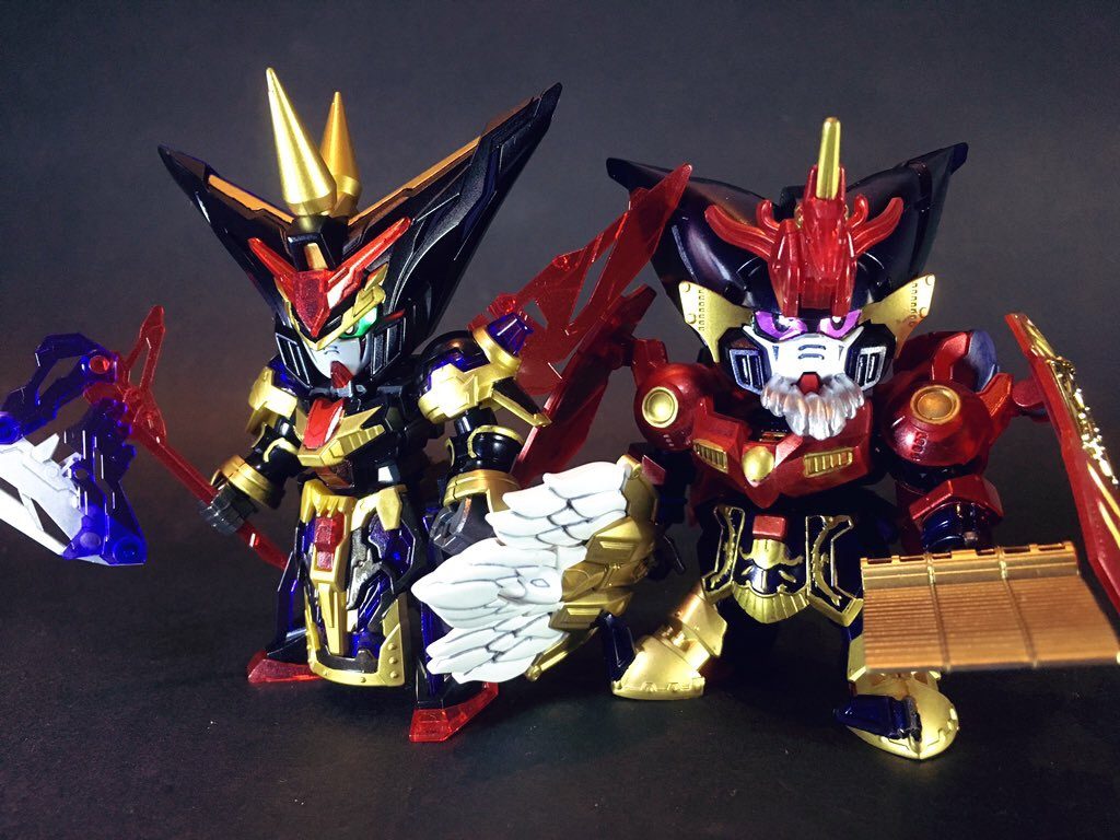 オリジナル武将・[孫武マスターガンダム](https://gumpla.jp/sd/246427)とツーショット