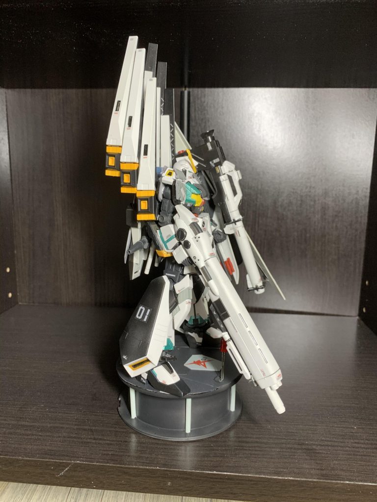 ナラティブガンダムν装備–3枚目/制作者：kosei