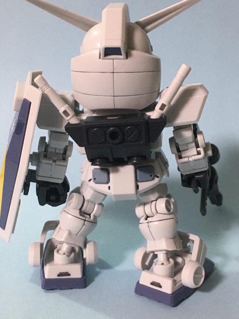 そしてデカール張りをサボった背面