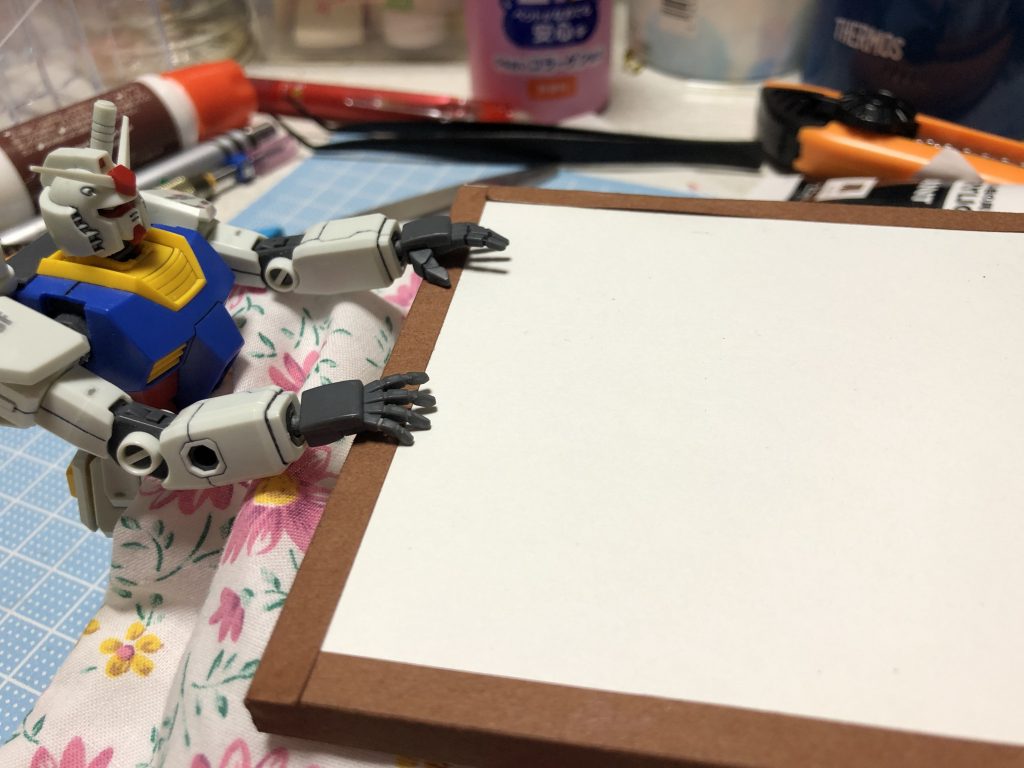 コタツとガンダム–5枚目/制作者：石の湯