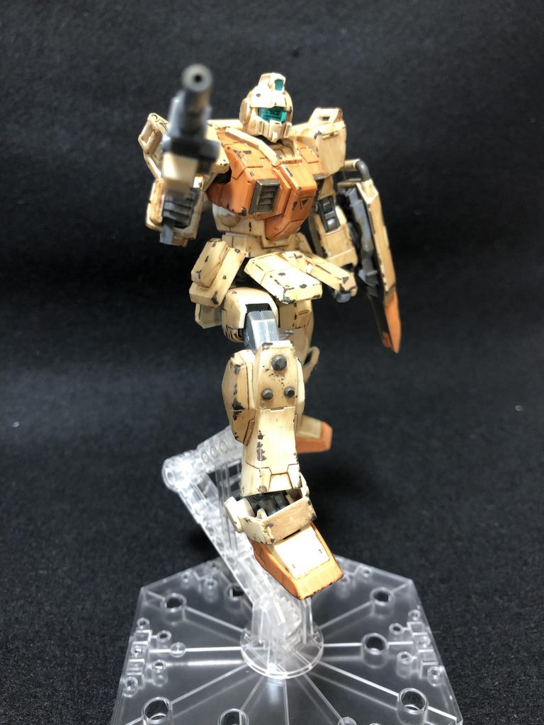 謎のポーズとらせてみました。