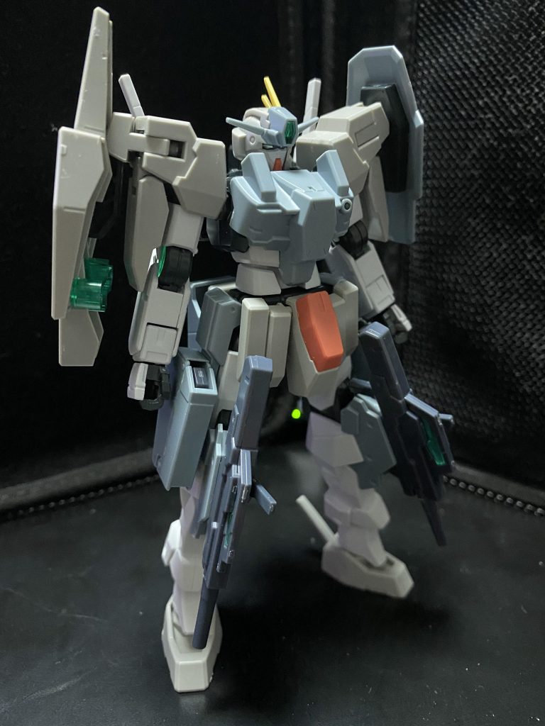 多武装にバランスのいい装甲追加でめちゃくちゃ好みの機体でした。