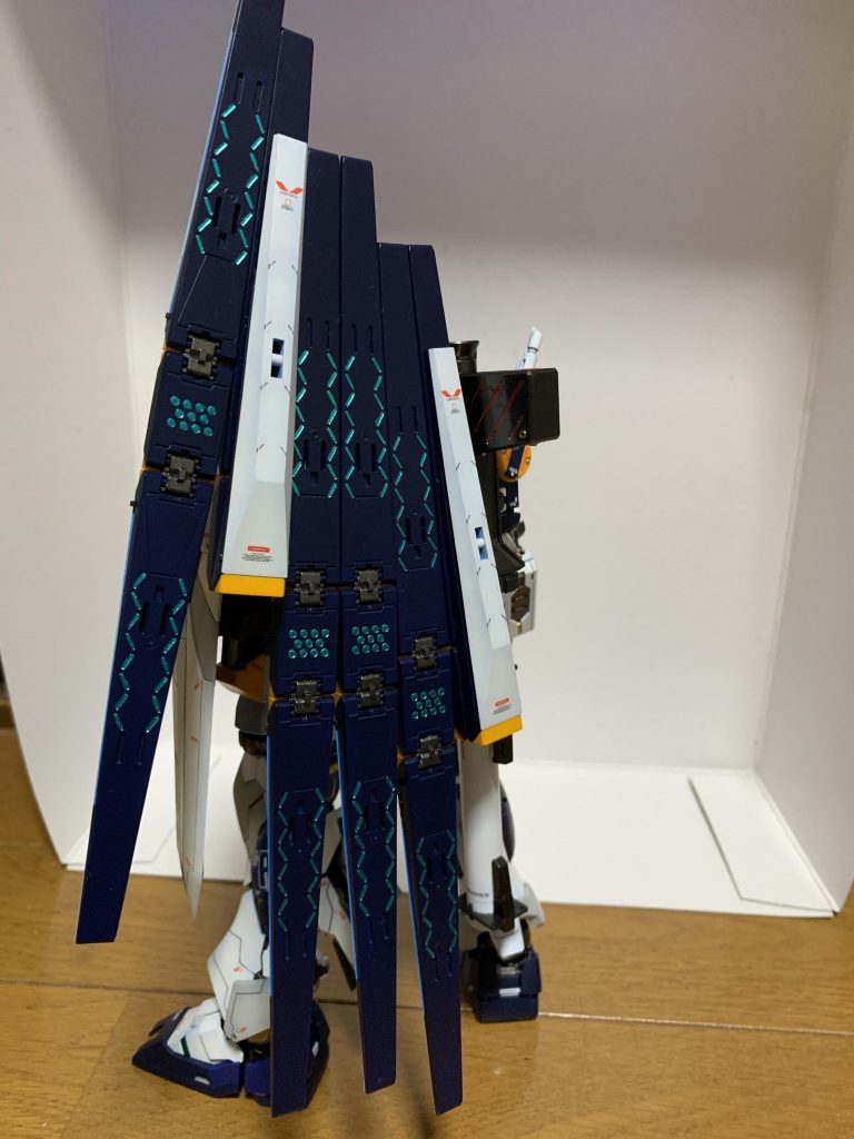 νガンダム–2枚目/制作者：k