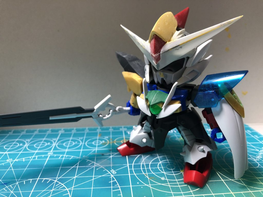 大分らしくなってきましたが、エクシアよりはクアンタになったので剣と盾を追加作成しました。