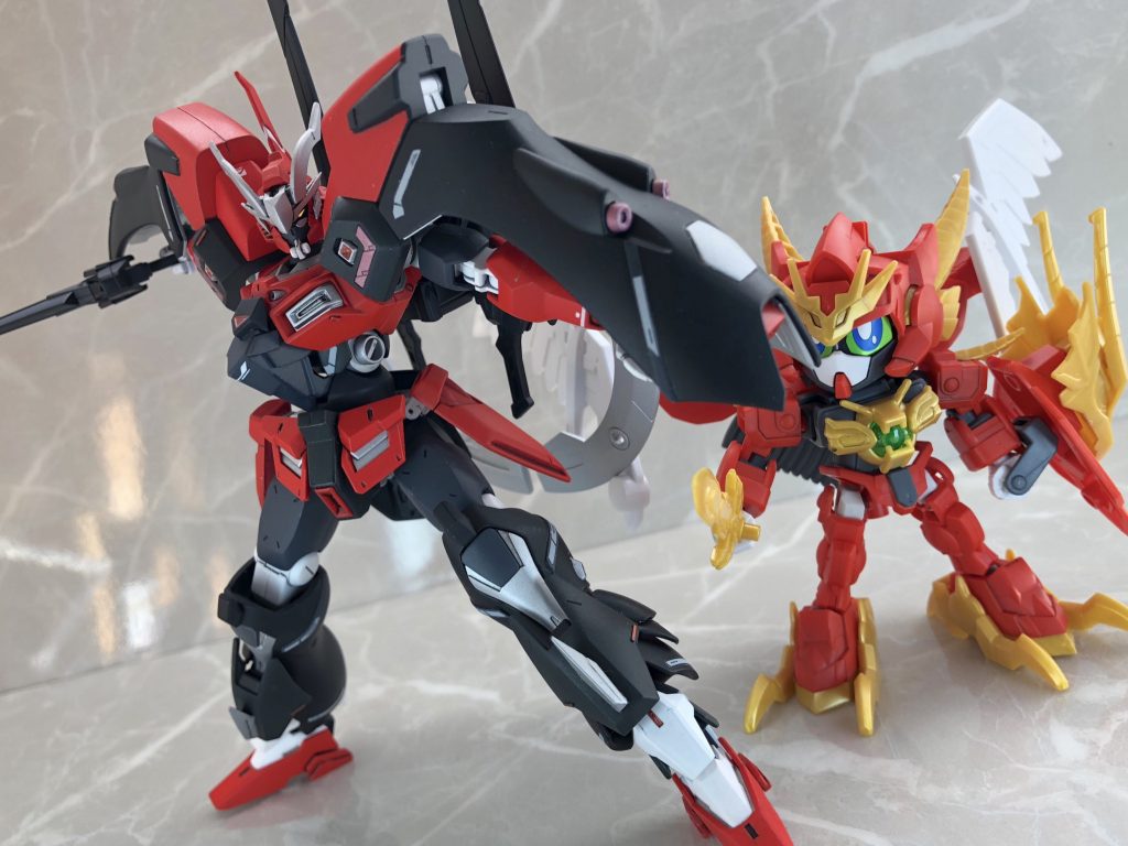 こちらの機体はビルドダイバーズRe:Riseを想定したガンプラ…もっと言えばパルヴィーズくんをお助けし隊としてインド神話揃えてやらせていただいて…

パルヴィーズぐん゛は゛がわ゛い゛い゛な゛ぁ゛！！！などと(省略

それはそれとして普段扱ってるガンダムタイプとはまた違うクセのある機体でしたが楽しかったです。