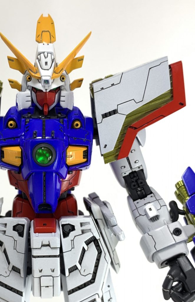 キットが古いため全体的にディテールが甘く、エッジもくたびれていたため、面出しがしんどかったです