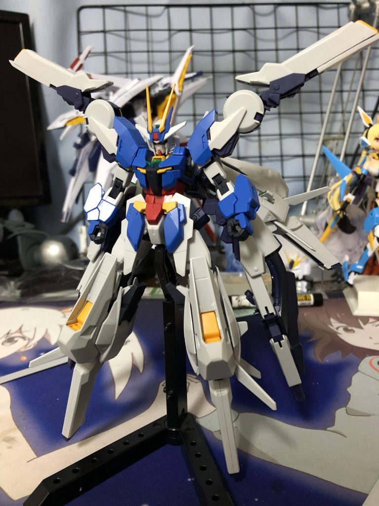 塗装前です。背面の脚部下がってますね。なぜだ。