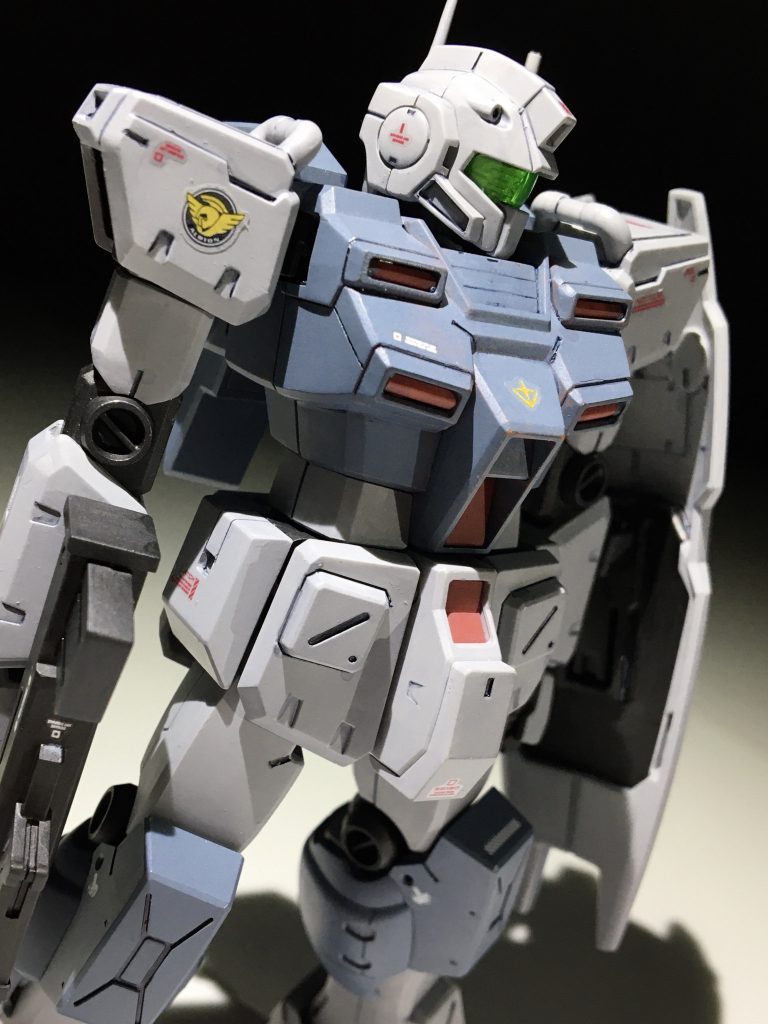 エアインテイクは薄く削りました。