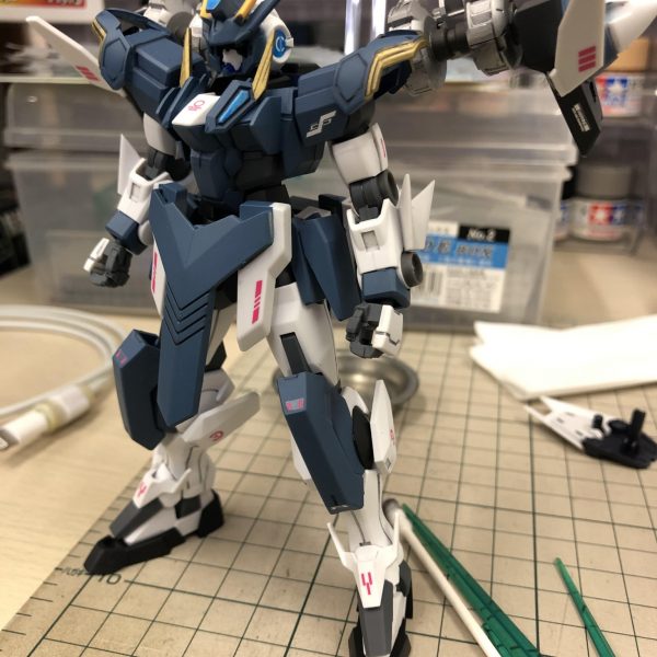 アイジングガンダム