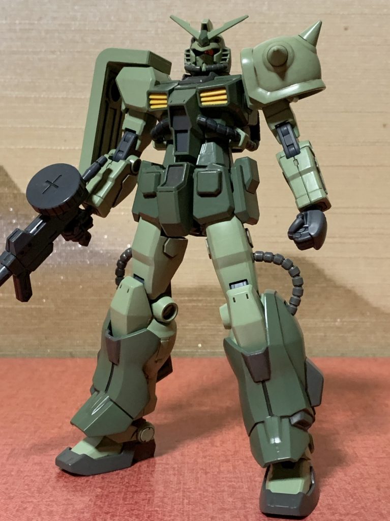 νジオンガンダムとジオニックソードが出るんだから、量産型ジオニックソードを使う量産型ジオンガンダムがあってもいいじゃん!というノリで作りました