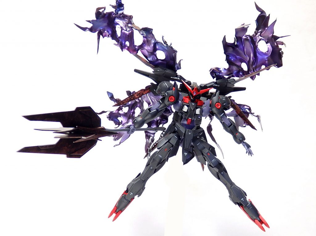 ~ACTION7 tail unit〔wing mode GENOCIDE-TEMPEST〕~
機体に蓄積されたエネルギーを全面的に開放したG-テンペストの在るべき姿。溢れ出るエネルギーは炎となり、その出力を爆発的に上昇させる。