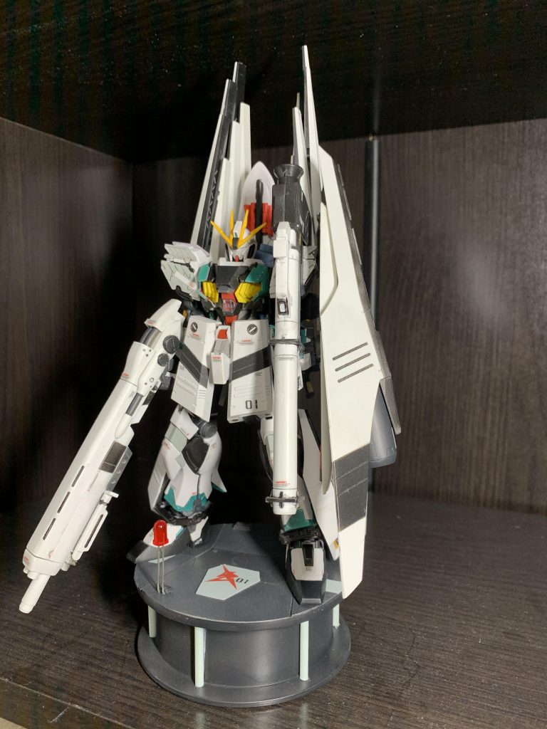 ナラティブガンダムν装備–2枚目/制作者：kosei