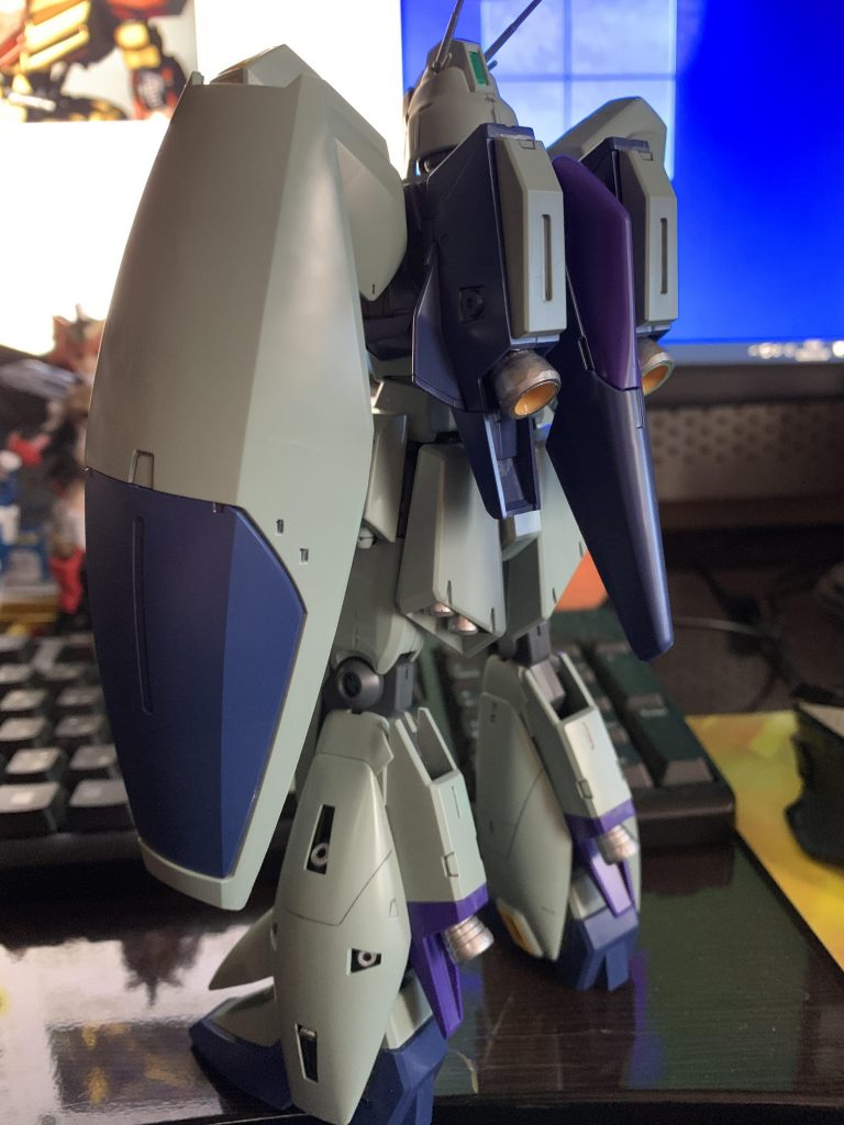 明けましておめでとうございます–3枚目/制作者：やぱんぐ