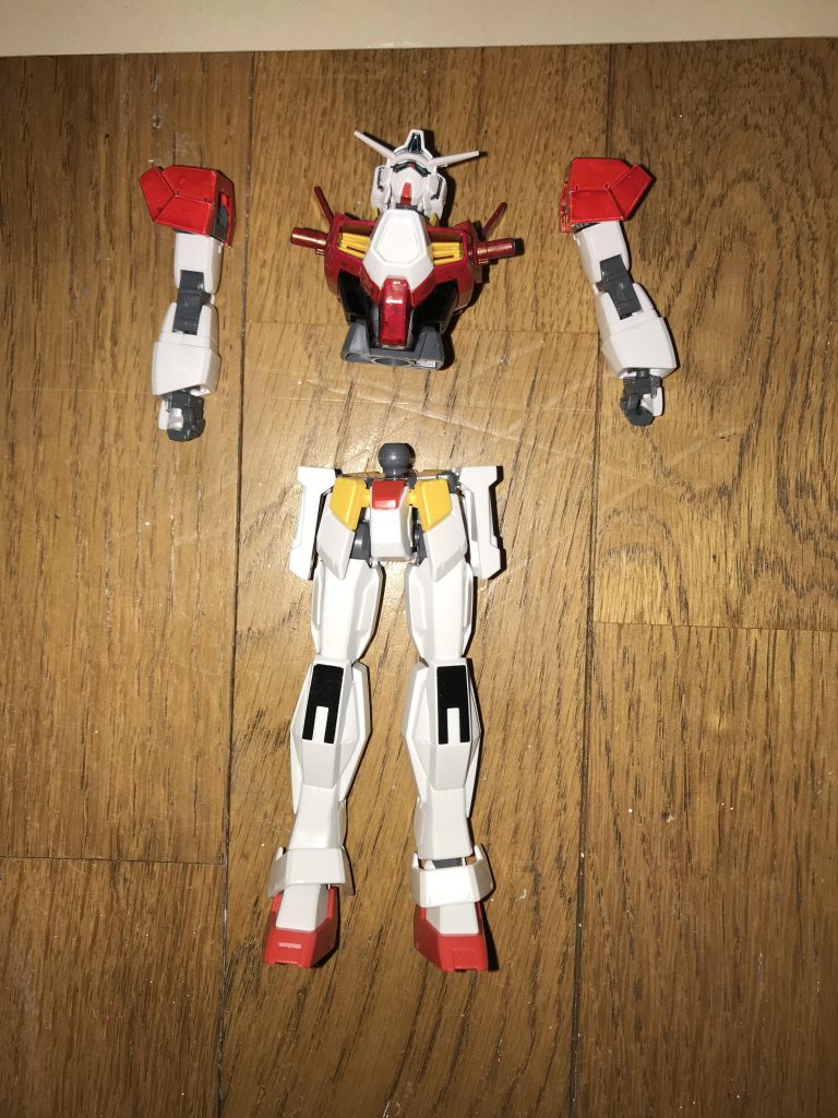 機体構造従来のガンダムAGE-1と同じく、「ウェアシステム」と呼ばれる四肢を換装可能とするシステムを採用されており、本機も様々な戦局に対応可能な「Gウェア」と呼ばれるパーツを装着できるようになっている。レッドホッパー本機の両腕部と両脚部を構成する専用Gウェア。設計元であるAGE-1ノーマルの運動性の高さを最大限に活かせるように、格闘戦に特化した調整が施されている。
