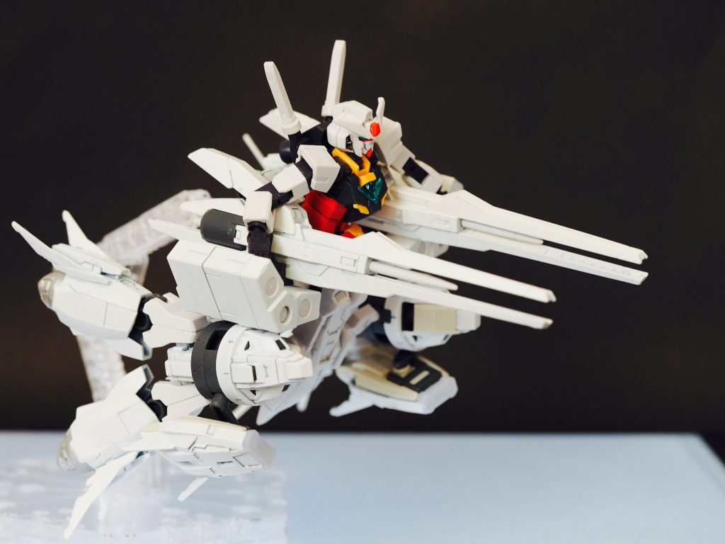 攻撃形態。
ナラティブ A型、ミーティア、ディープストライカー等を意識しました。