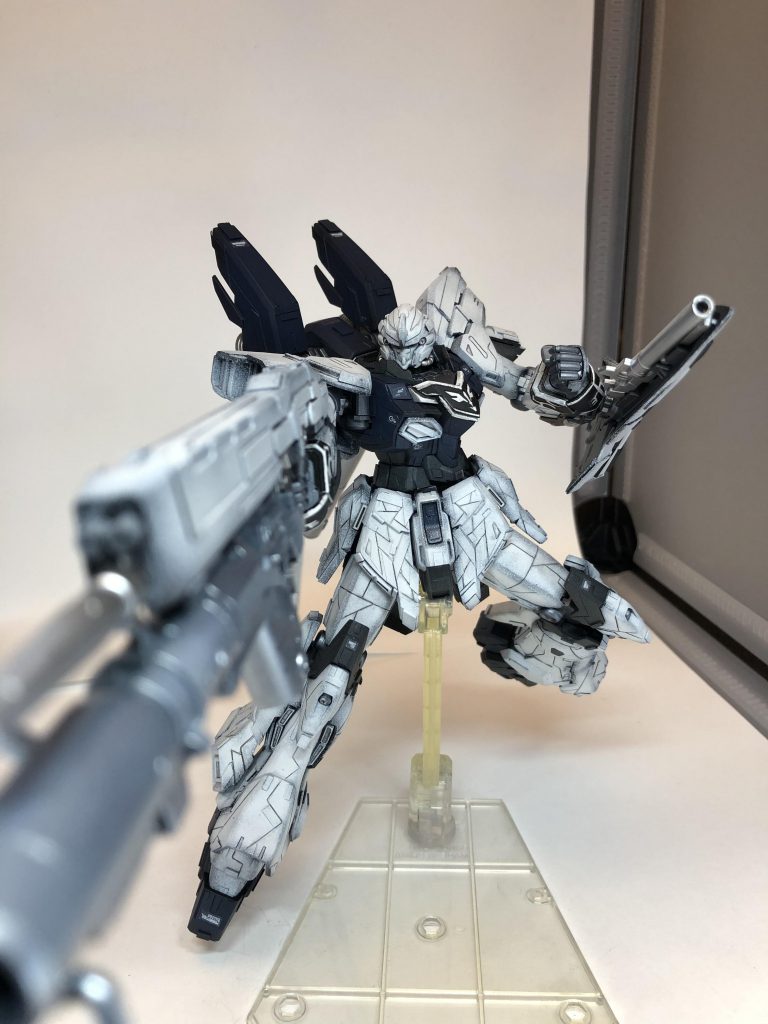 保持力がいいのでライフルとバズーカを連結しても下がらないからいい！