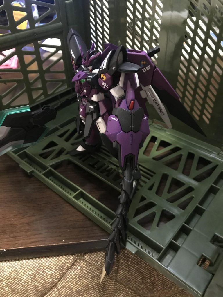 シールドはトールギスから強奪、さらにエピオンに寄せてみました