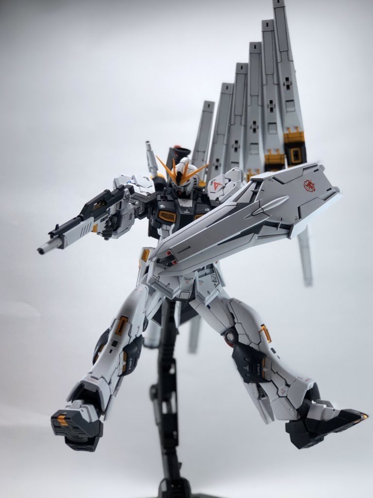 RGνガンダム–5枚目/制作者：モカ