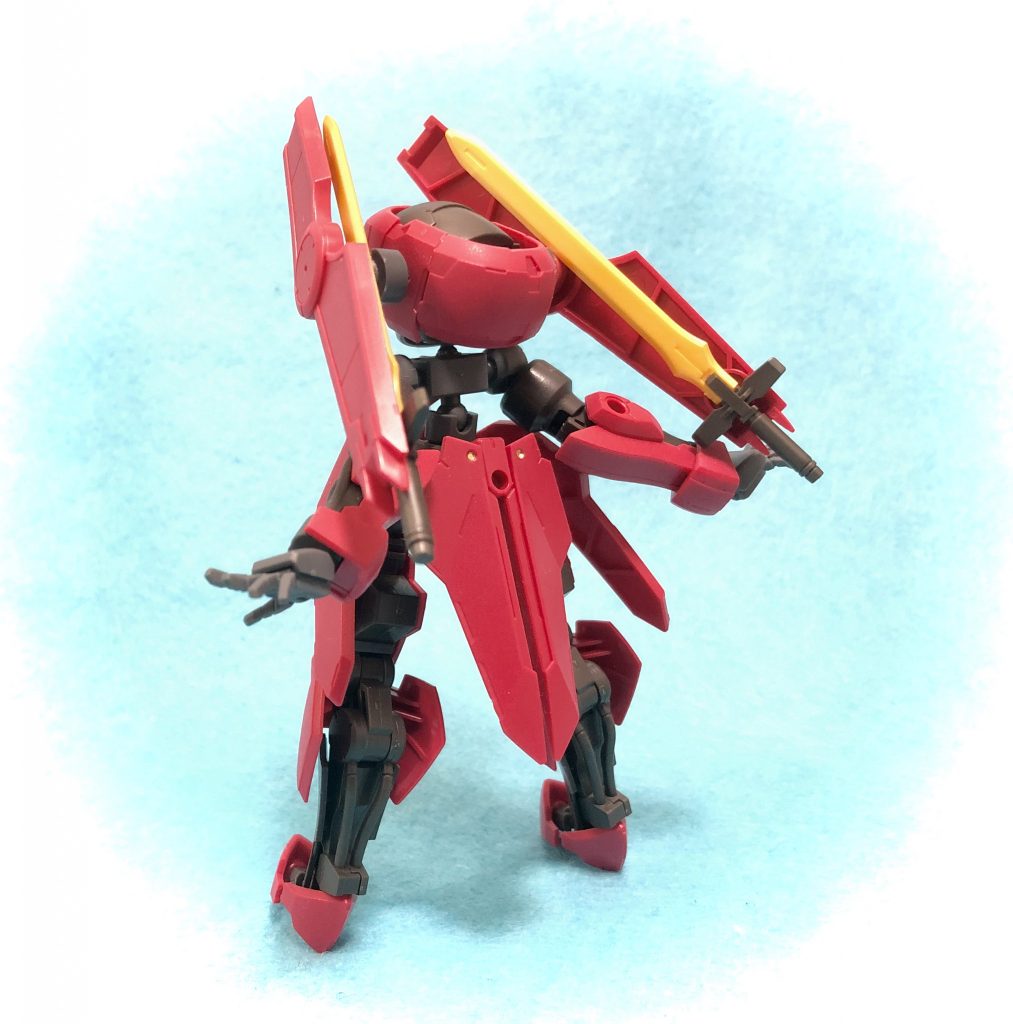 背面。
ツインテールは元のギミックを活かし、ヴァルキュリアブレードをマウント出来ます。